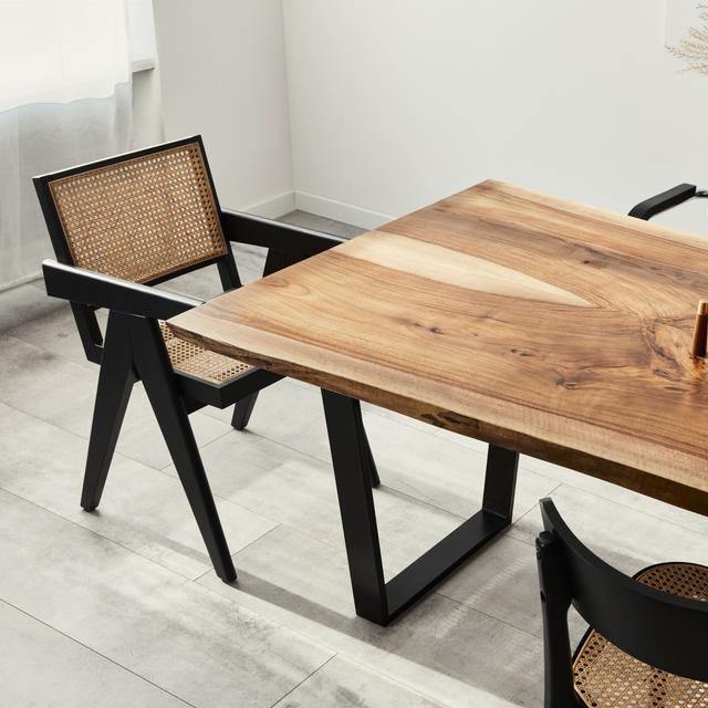 Comment choisir une table à manger personnalisée et sur mesure