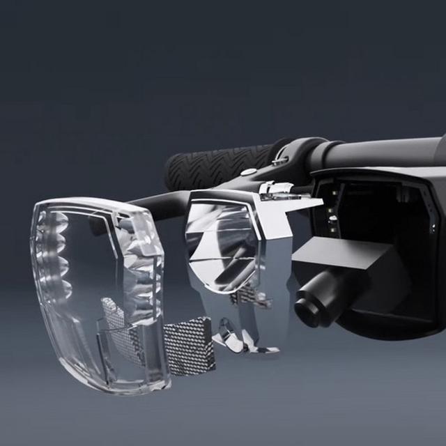 Trelock applique au vélo électrique un dispositif d’éclairage intelligent que l’on a déjà vu dans l’automobile, notamment chez Ford. © Trelock