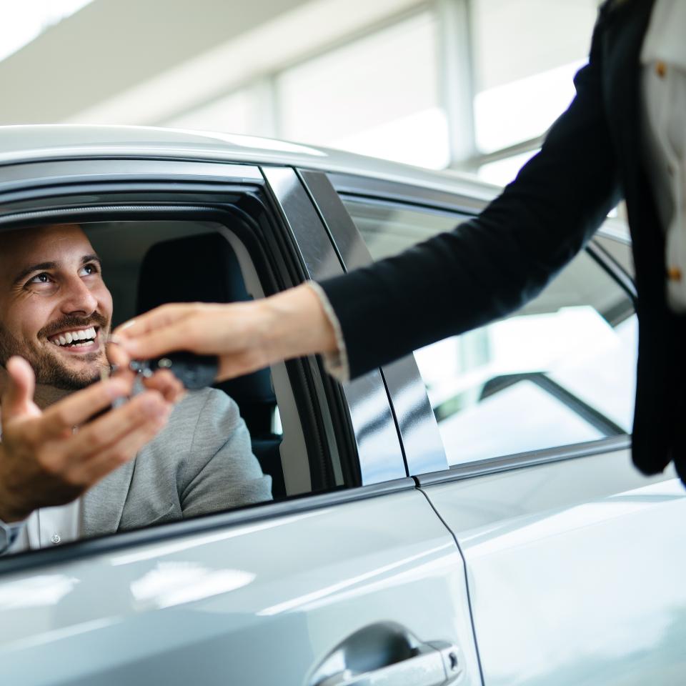 Comment l'évolution du marché de la location de voiture bouscule-t-elle ...
