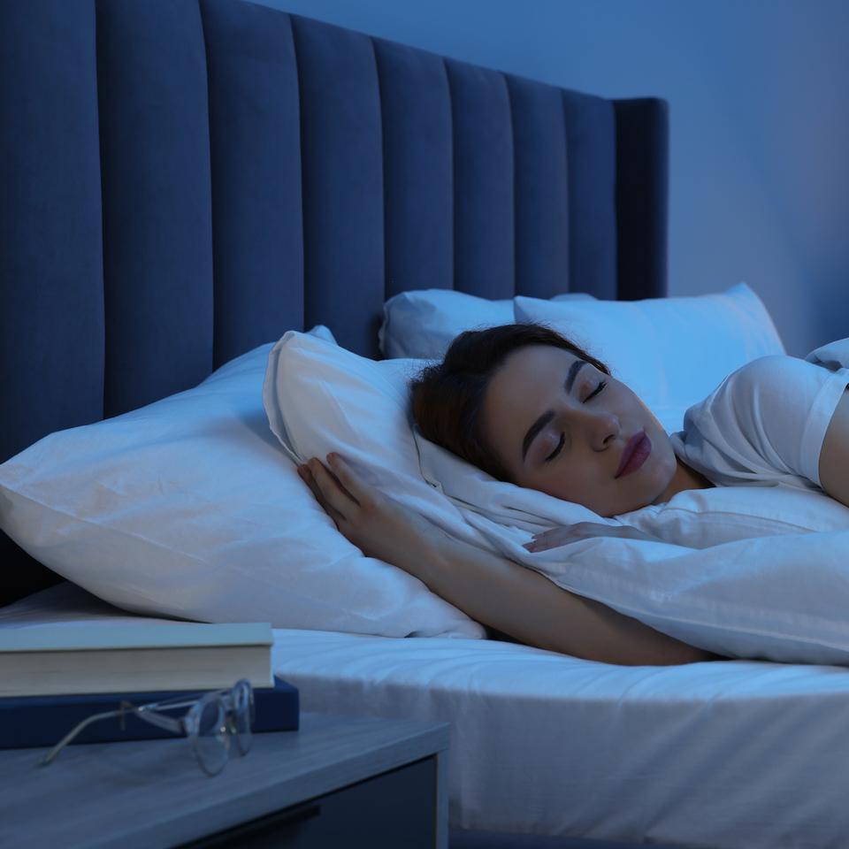 Des chercheurs révèlent qu’une seule nuit de sommeil peut prédire des ...