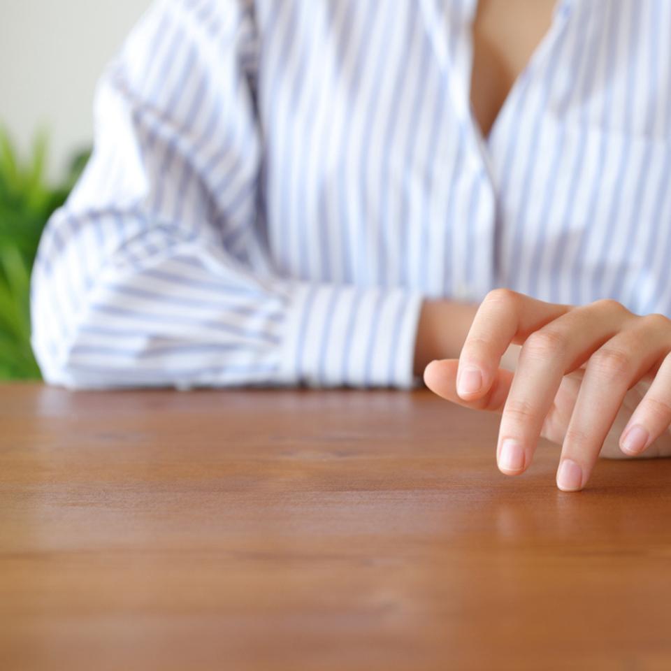 Les scientifiques révèlent l’origine inattendue de nos doigts humains. © Antonio Guillem, iStock