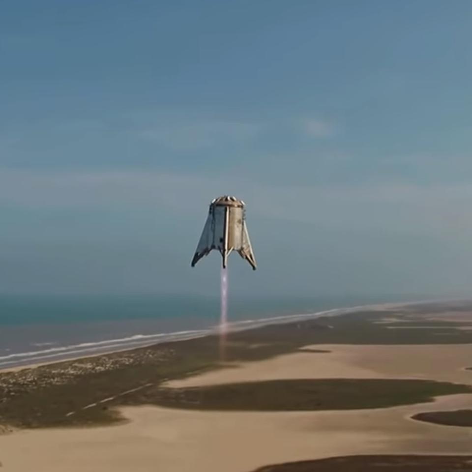 SpaceX : le Starhopper réussit un dernier vol d'essai spectaculaire