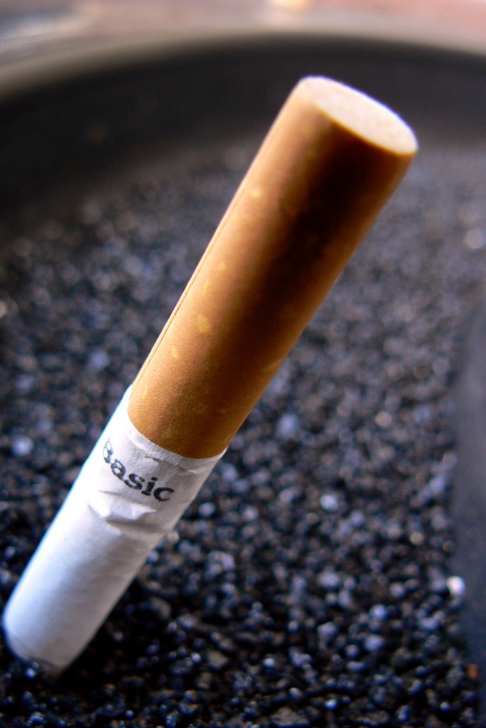 Cigarette électronique : la première étude française fait débat